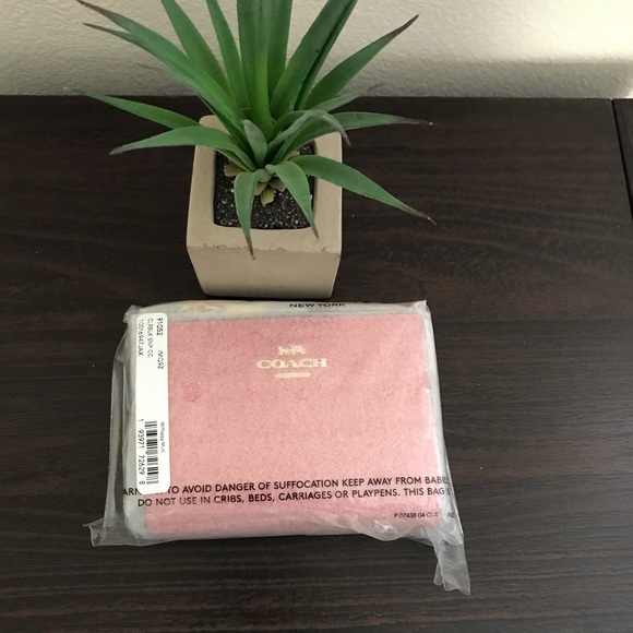 Coach Snap Card Case Wallet In Poppy - Picture 7 of 7